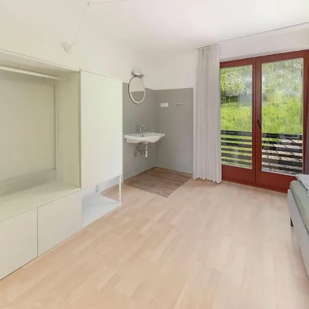 Appleby Kersnik Apartman *